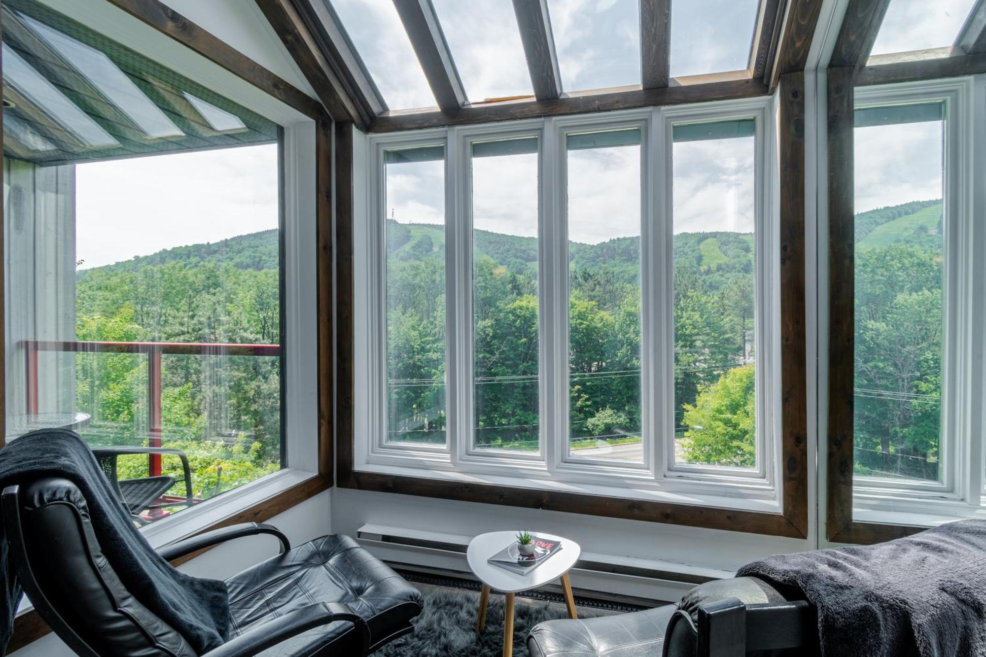Superbe Condo Face Aux Pentes De Ski Stoneham!!! Zewnętrze zdjęcie